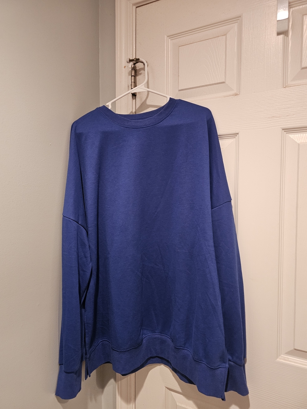 Classic Women’s Over-sized Crewneck Sweater - Royal Blue